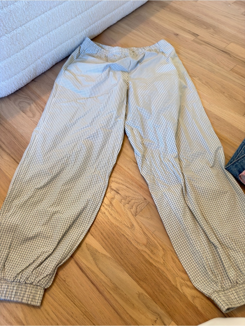 Zara Light Gray Checkered women’s casual Pants